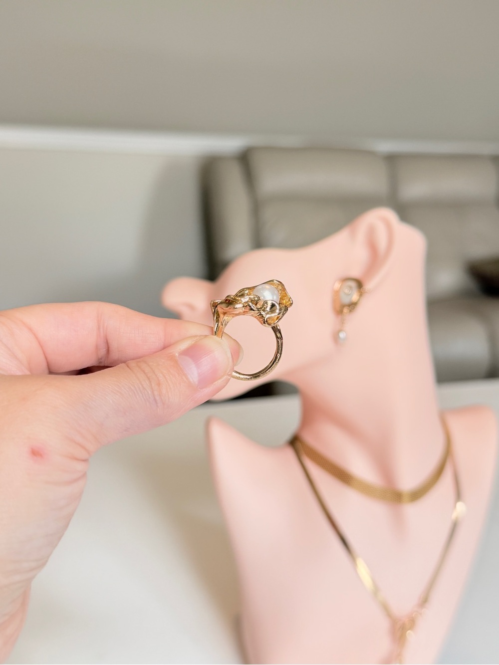 Gold Pearl Sculptural Ring - Picture 6 of 8